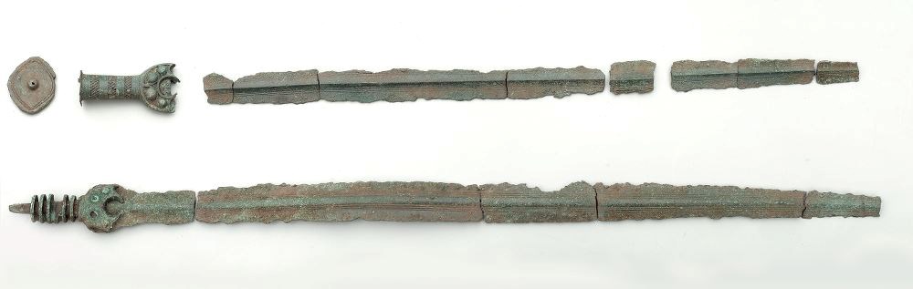bronzsvaerd